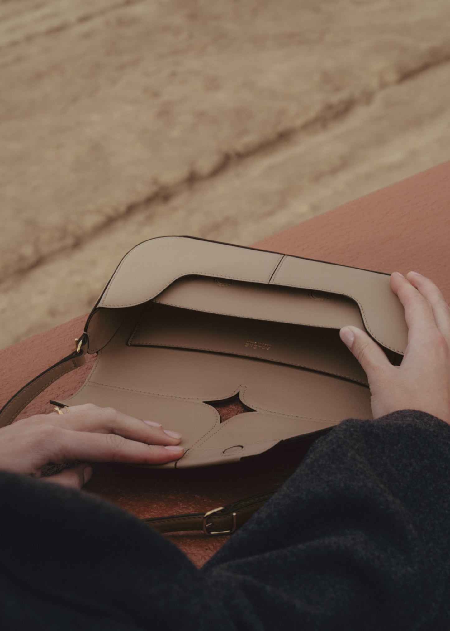 Osmo - Taupe Glattes Leder