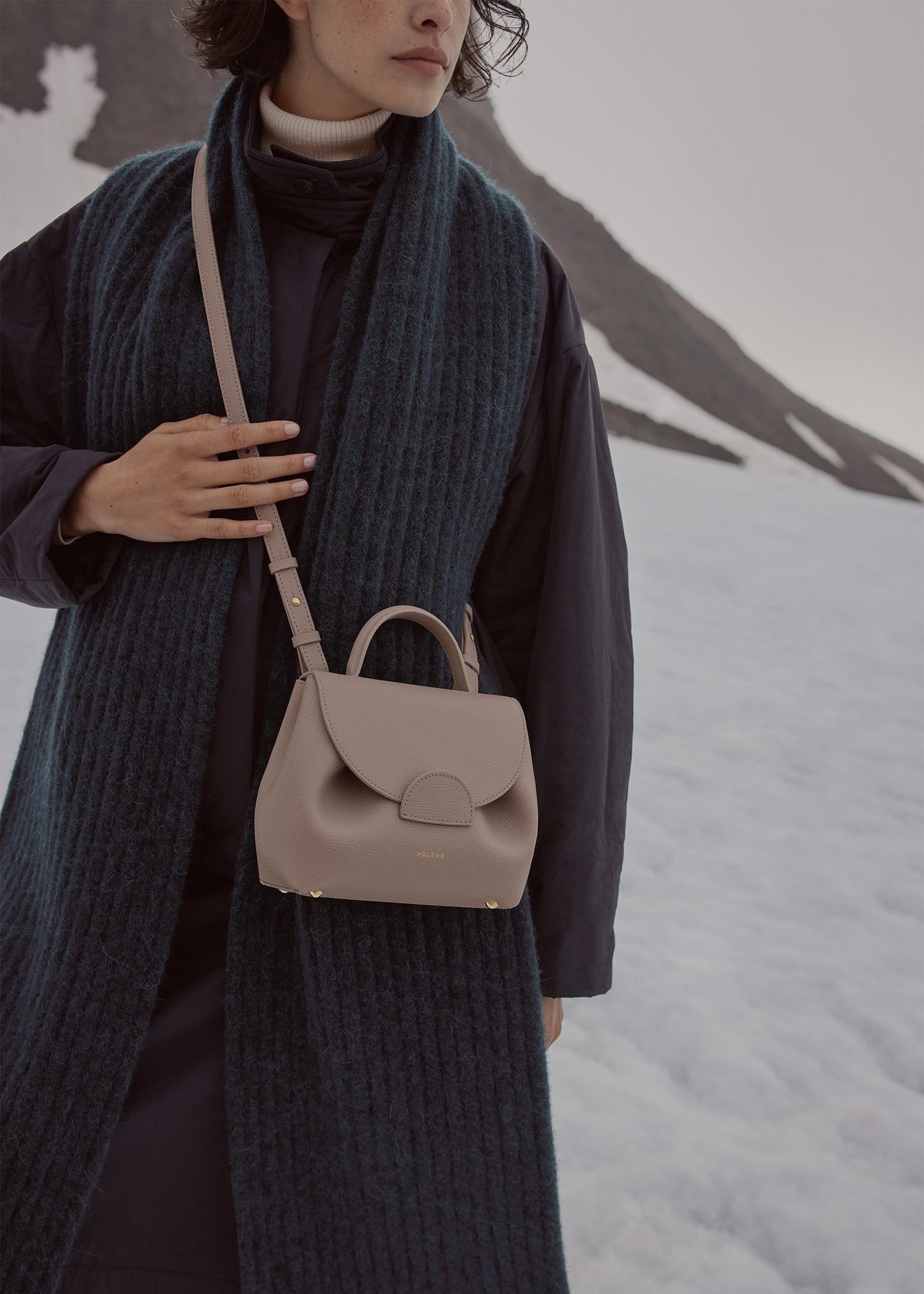 Numéro Un Nano - Taupe Genarbtes Leder