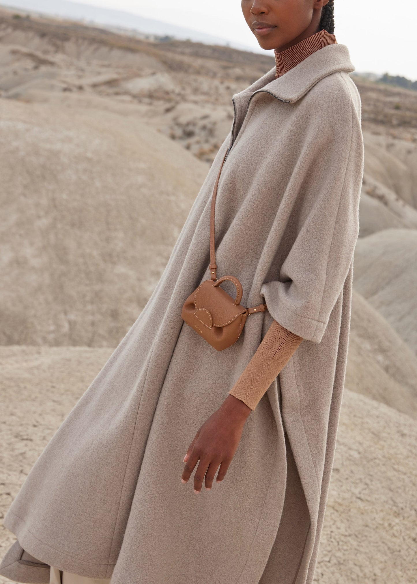 Numéro Un Micro - Camel Genarbtes Leder