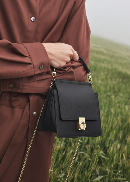 Numéro Sept Mini - Schwarz Genarbtes Leder