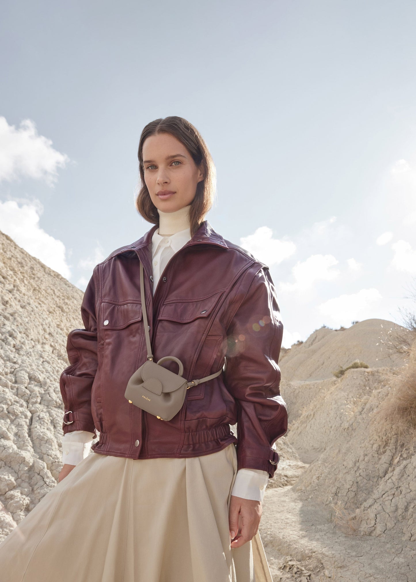 Numéro Un Micro - Taupe Genarbtes Leder